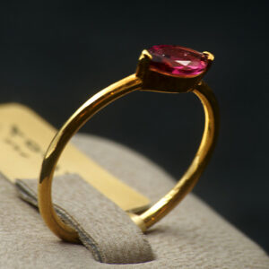 Gold Ring 18K with Tourmaline