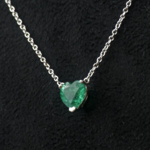 Pendant White Gold 18k + Emerald Heart