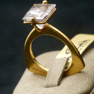 Ring Gold 18K with Pink Aquamarine Morganite